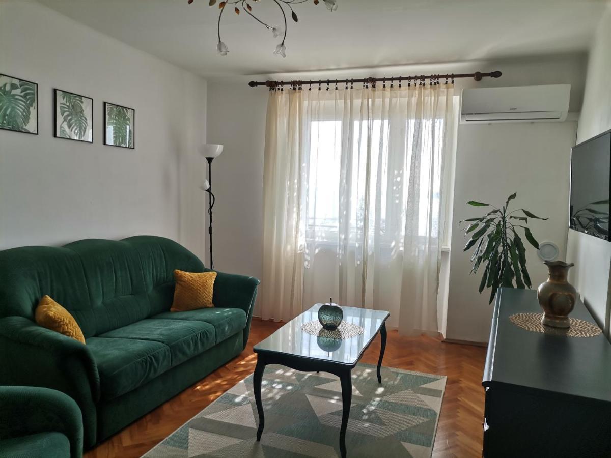 Holiday House Belavista Novi Vinodolski Exterior photo